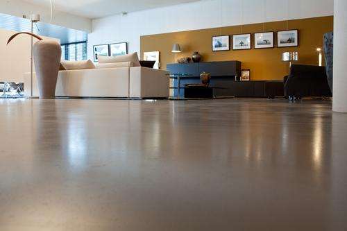 ˮ������ƽ��ƺ